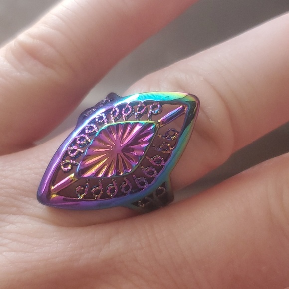 New Unique 18K Rainbow Hematite Statement Ring. - Picture 4 of 8